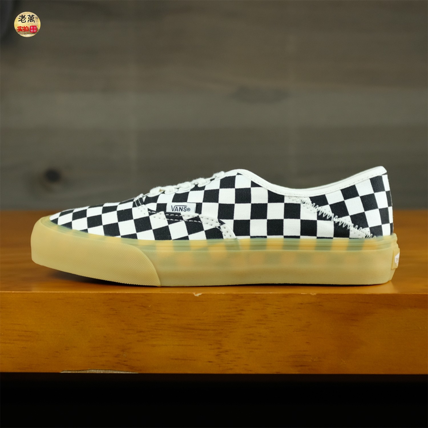 老万VANS Authentic SF棋盘格生胶底低帮男女鞋帆布鞋VN0A4BWT1KP-封面