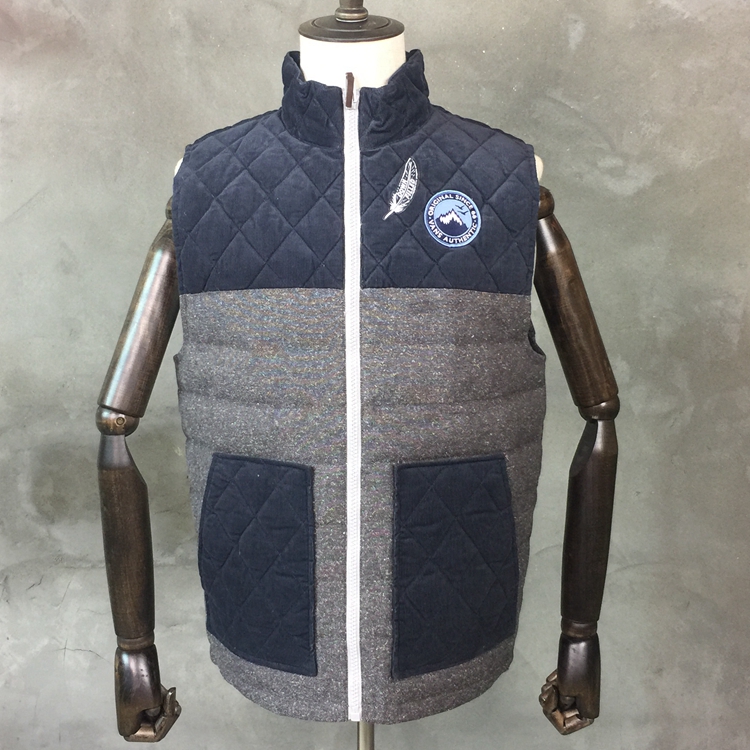 老万VANS Down vest男冬款保暖羽绒服马甲背心 VN000UMC990