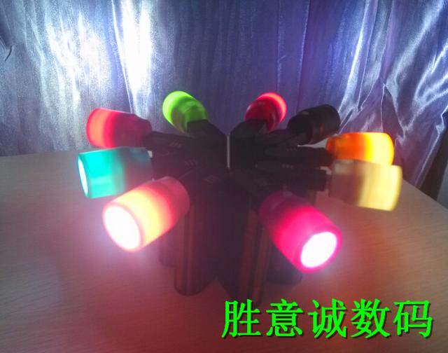 清货特价 实用多功能手电筒 照明灯 4500MA移动电源 充电宝 LED灯