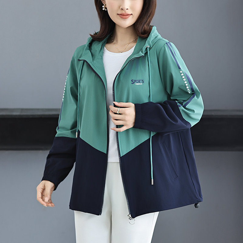 特大码女装薄外套夏季妈妈防晒衣