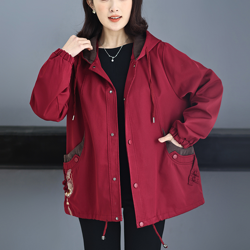 中老年人气质妈妈春秋款大码风衣