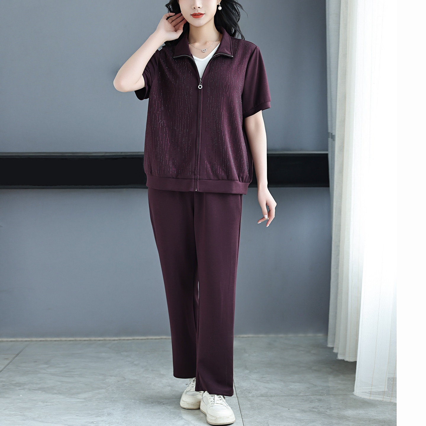 胖妈妈套装夏季时尚两件套中老年加肥大码休闲一整套运动服200斤