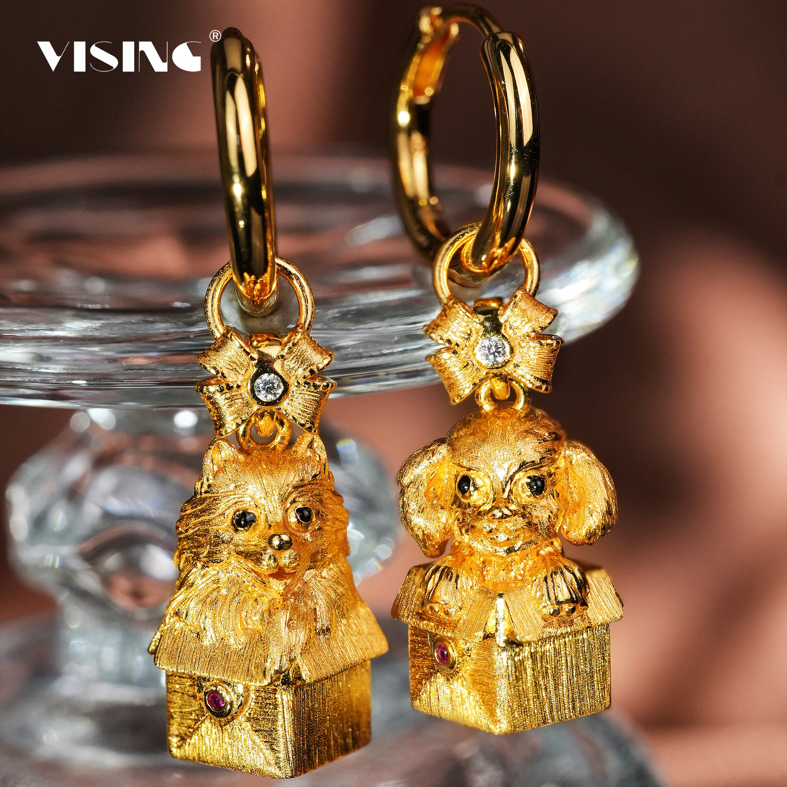 VISING珠宝《招咪和旺柴》黄金色猫咪小狗宠物金耳环耳坠耳饰S925
