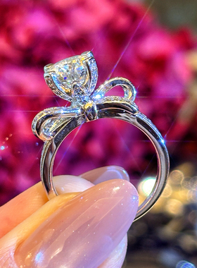 VISING珠宝蝴蝶结莫桑钻戒D色VVS国际证书2ct钻石戒指S925银