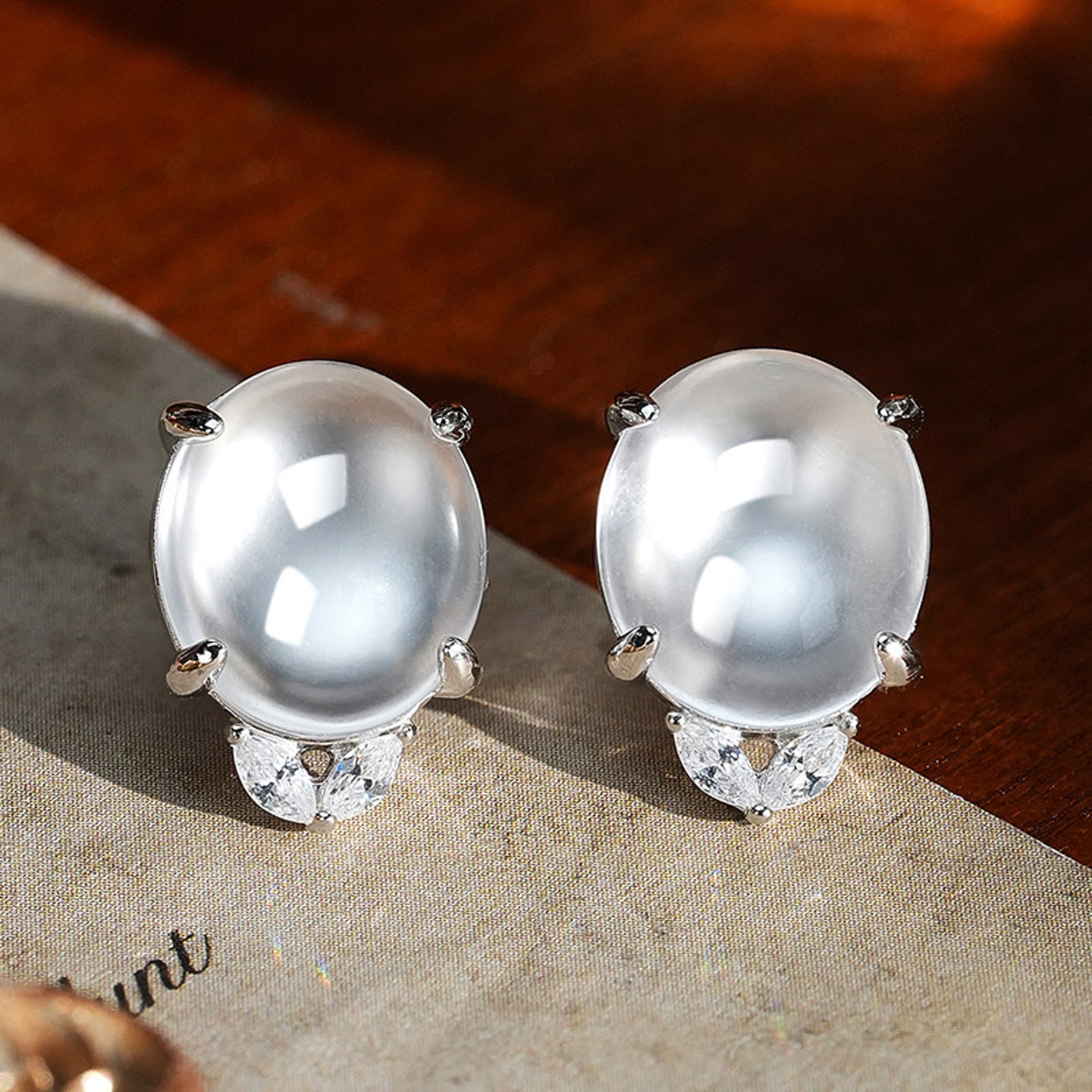 VISING天然石英质玉水沫玉白冰鸽子蛋耳钉耳饰新中式媲美翡翠,珠宝/钻石/翡翠,耳饰,淘宝优惠券,粉丝福利购,淘宝优惠卷