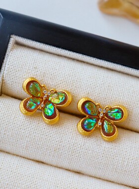 Y家欧美炫彩小蝴蝶耳钉精致气质款OL通勤百搭简约925银针耳饰女