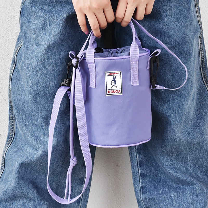 原创口嘎薄荷绿圆形尼龙水桶包