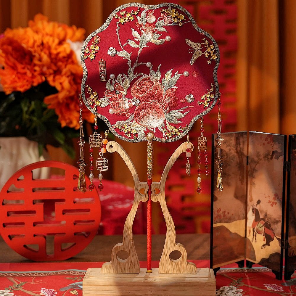 团扇新娘结婚刺绣材料双面高级秀禾喜扇婚礼成品婚扇手工扇子新婚,家居饰品,工艺扇/团扇/喜扇/折扇,淘宝优惠券,粉丝福利购,淘宝优惠卷