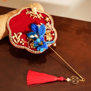 拍照道具秀禾旗袍手持绒花迷你小扇子巴掌喜扇中式古风新娘结婚扇