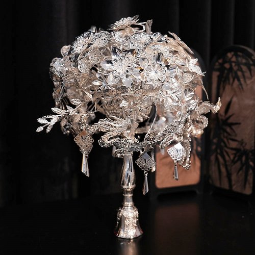 银色手捧花中式新娘闺蜜送礼手工晨袍团扇送女友结婚礼物diy权杖