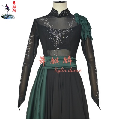 弹力雪纺少数民族舞蹈服艺考定制