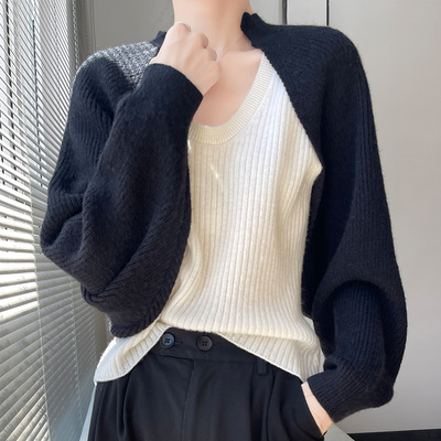 外搭长袖羊毛针织开衫女披肩秋