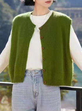 复古时尚慵懒绿色圆领针织开衫马甲女2025秋冬叠穿外搭软糯毛衣