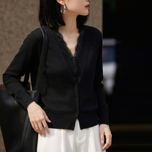 法式V领蕾丝拼接精纺羊毛针织开衫女宽松气质假两件显瘦毛衣外套