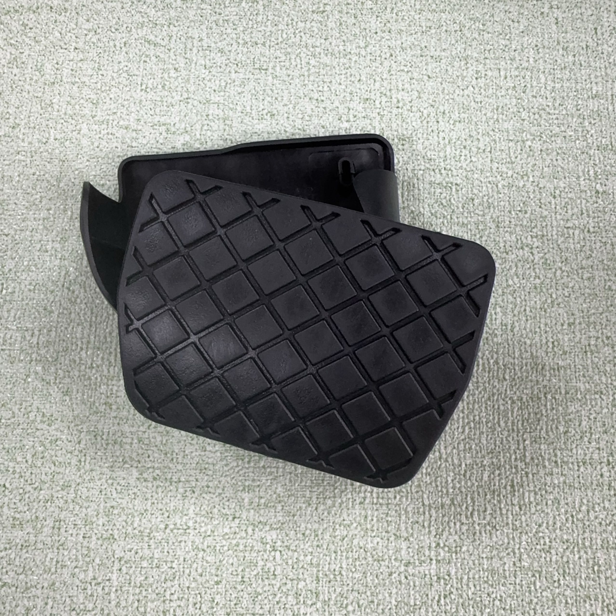 适用斯柯达柯米克野帝速派手动挡离合器刹车踏板皮汽车防滑垫胶套