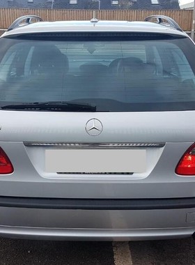 适用奔驰E Class W211雨刮片汽车水拨刮雨器胶条后窗雨刷摇臂总成