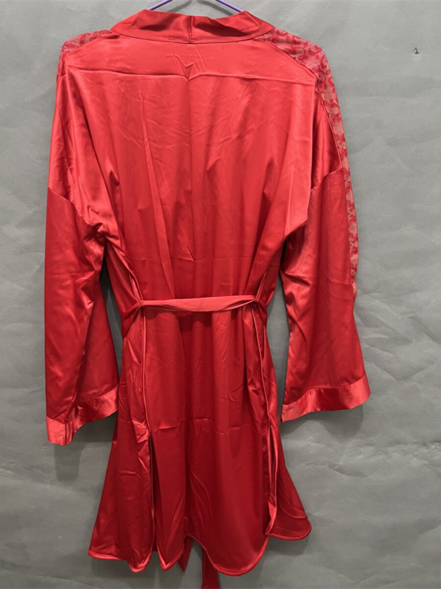 E-LOVES EBLIN WEDDING SERIES P21 RED NATAL YEAR COMFORTABLE AND NOBLE NIGHTGOWN SET SERIES C11011