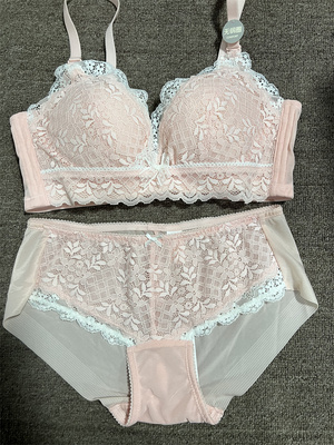 bodypops少女无钢圈女士套装