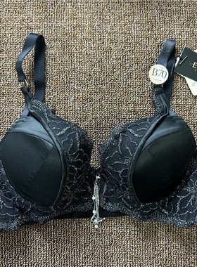 衣恋旗下EBLIN 黑色精美奢华蕾丝拼接舒适聚拢女士文胸ECBR84TS21