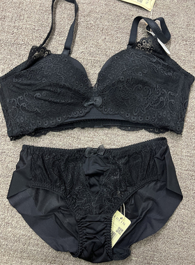 衣恋旗下EBLIN精致P8黑色神秘软钢圈女士文胸套装ECBRB48041
