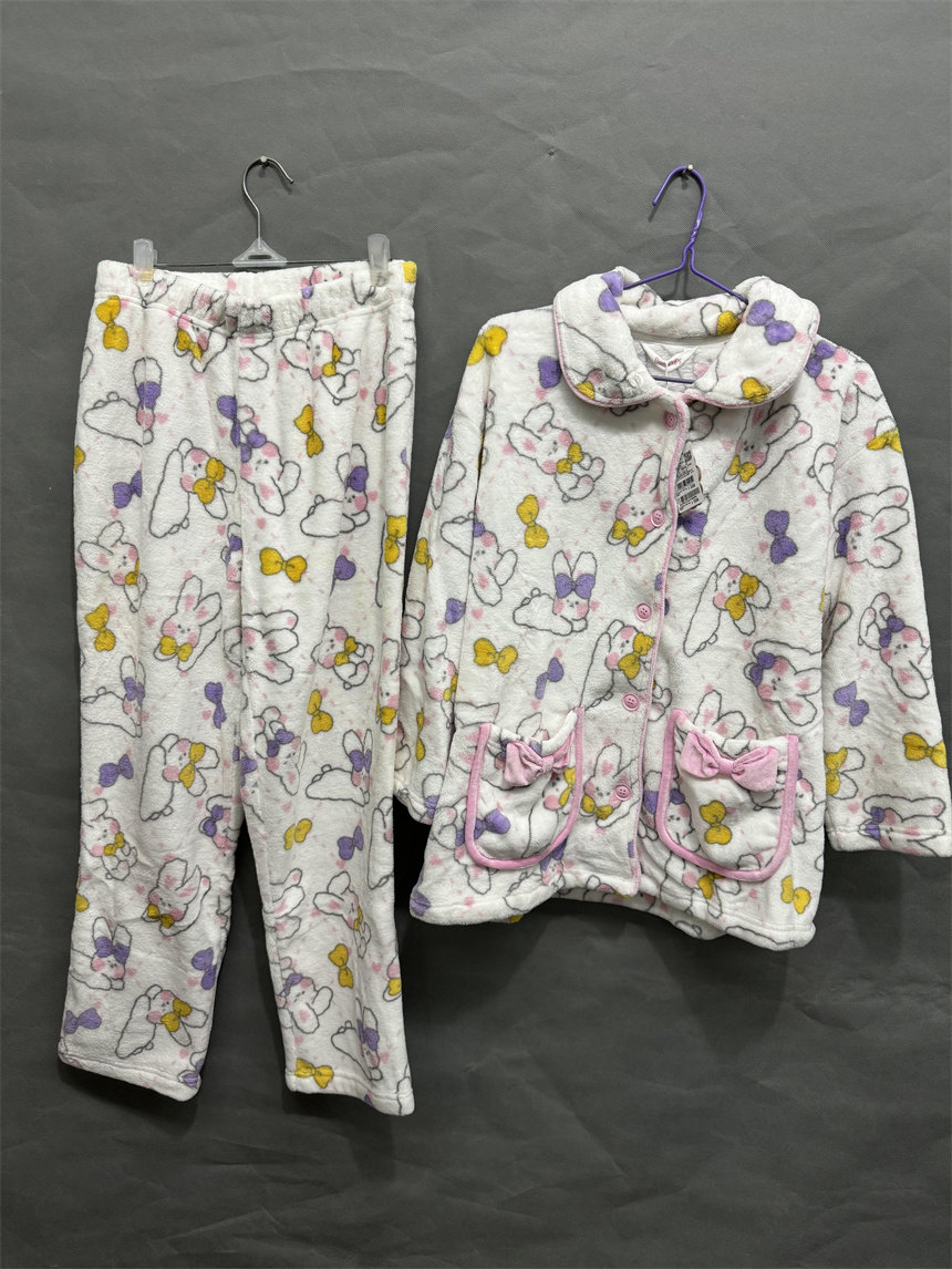body pops 两色可爱秋冬珊瑚绒卡通印花女士家居服套装BCPPC4TA21