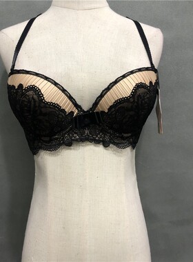 衣恋旗下EBLIN 黑色E06复古蕾丝美背有钢圈性感文胸ECBR688051