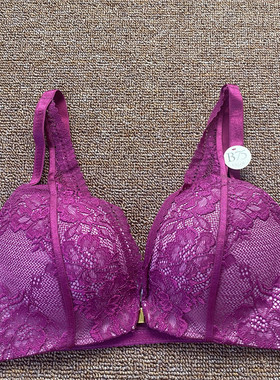 衣恋旗下EBLIN 精美蕾丝网面前搭扣聚拢上托女性文胸ECBR849042