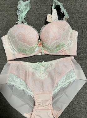 衣恋旗下EBLIN桃红色S54舒适上托收副乳女士文胸套装ECBRC712011