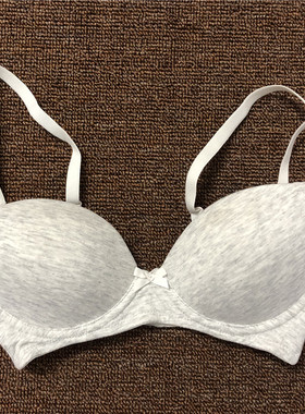 衣恋旗下body pops 清仓两色舒适面料少女内衣无钢圈BR823AC1