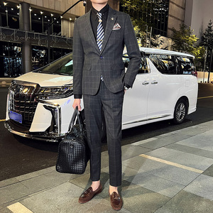 英伦韩版修身男士休闲商务西服套装新郎套装深灰色LJT30-P230，男装西服套装，电商C308