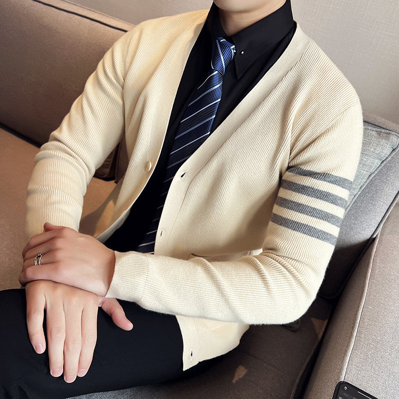 秋冬韩版修身落肩开衫毛衣潮流百搭休闲外套针织衫杏色C6704-P80，男装针织衫/毛衣，电商C308