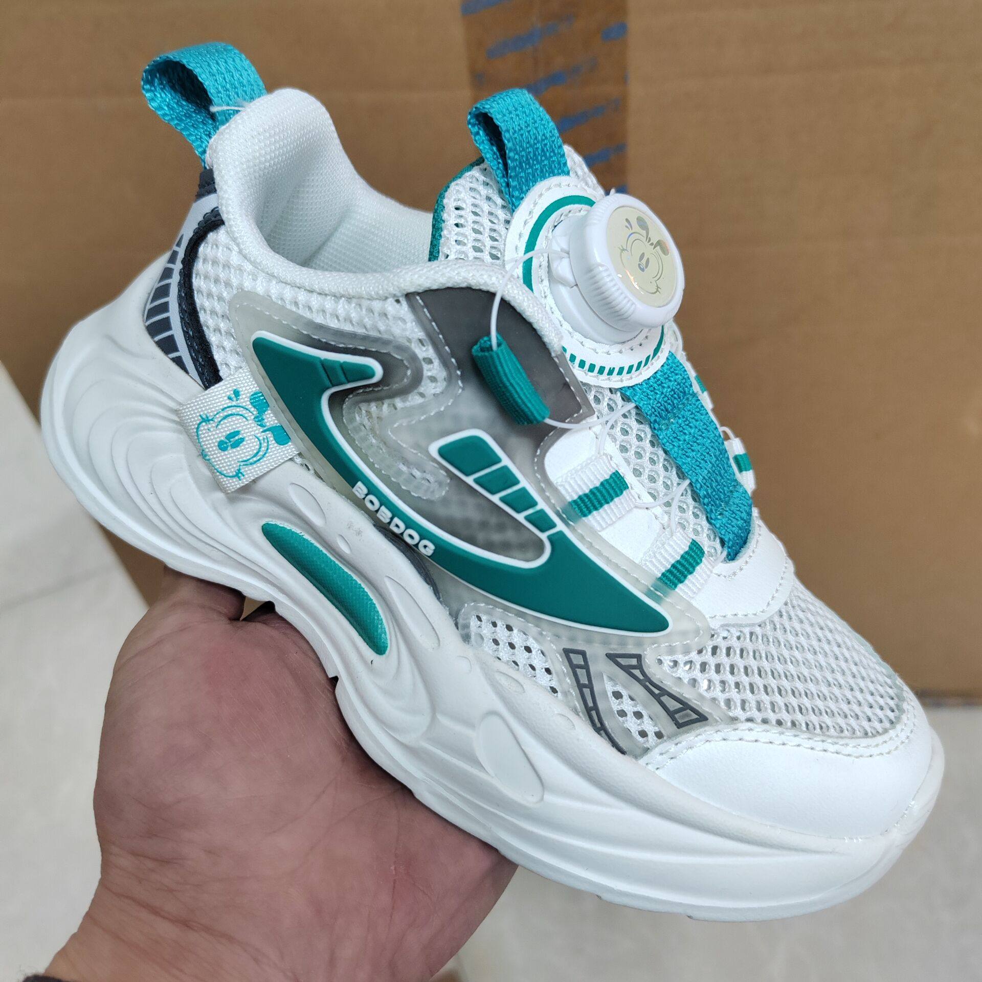 巴布豆儿童鞋子夏季新款男孩网面透气中大童防滑软底休闲运动鞋女