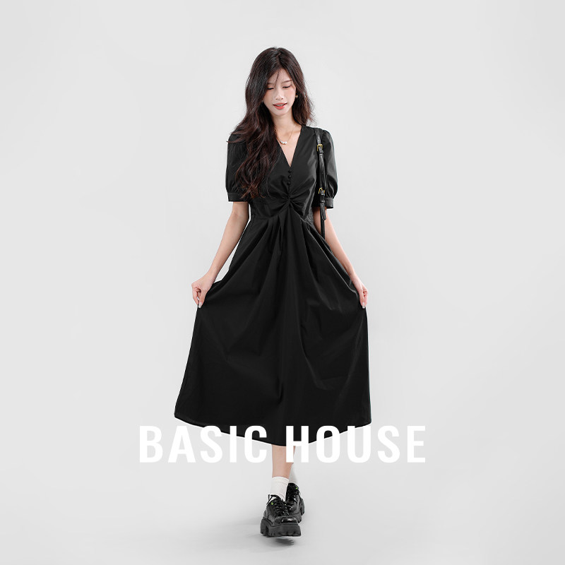 百家好/赫本风黑色连衣裙女夏气质显瘦高级感巨好看的掐腰裙子