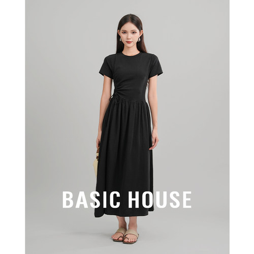 Basic House/百家好 赫本风黑色连衣裙女夏绝美巨好看的掐腰裙子