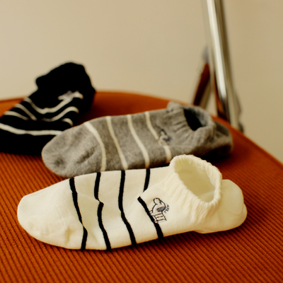 米吉诺拉无骨可爱休闲刺绣浅口袜子女款透气舒适薄款纯棉低帮船袜