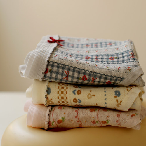 日系碎花95%纯棉少女性感内裤