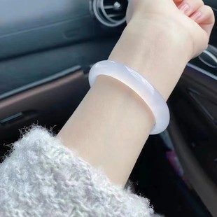天然冰种玛瑙手镯女扁条淡紫巴西气质少女年轻款玉镯子古风白玉髓