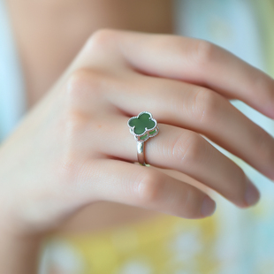 S925银镶嵌和田玉碧玉经典款手饰细款女款简约精致气质银色戒指
