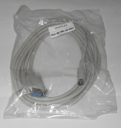 TK-FX9孔圆口8针连接线威纶连三菱