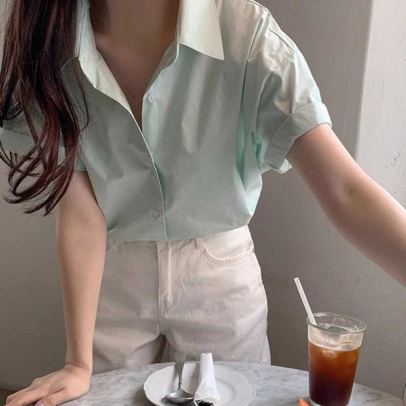 衬衣设计感薄款短袖浅绿色韩系