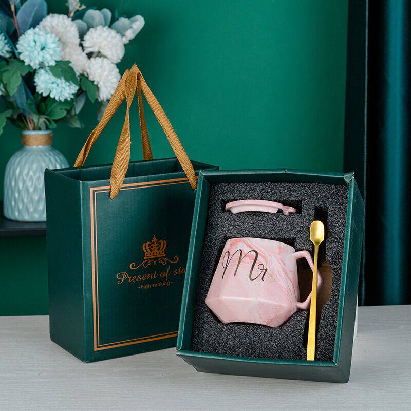 年会新年随手礼过年小礼物杯子伴手礼兔年小礼品实用赠品定制logo