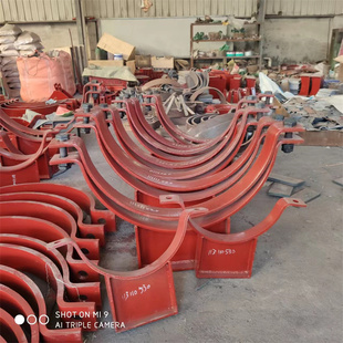 大型管托大口径碳钢双螺栓管夹