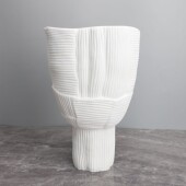 现代简约条纹编织纹树脂花瓶艺术花器摆件客厅玄关家居饰品