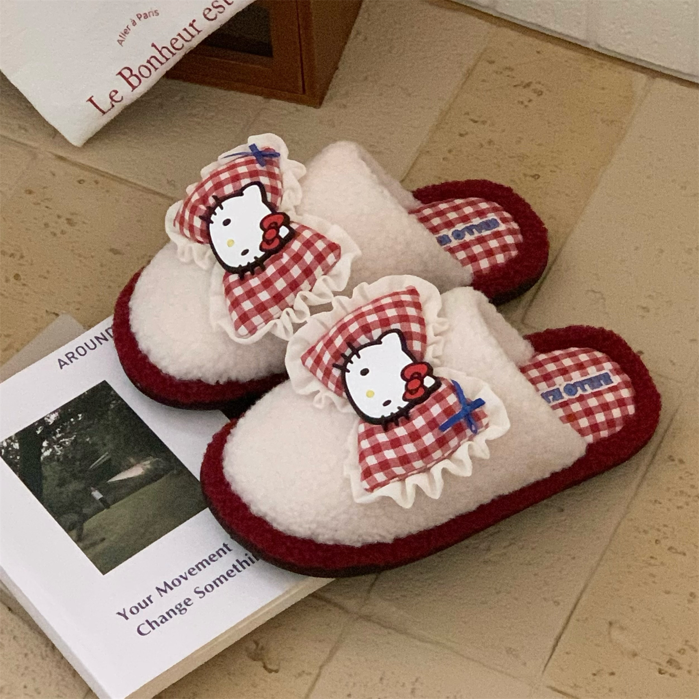 细细条正版HelloKitty女棉拖鞋