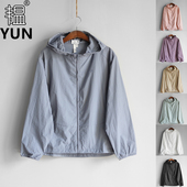 YUN韫春季 5208兜兜 连帽空气层感纯色轻便透气防晒女外套 新品 女装