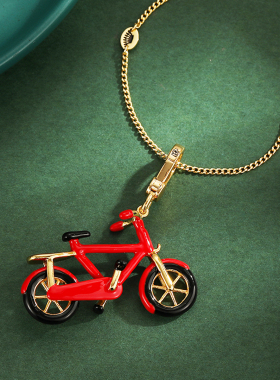 立体珐琅彩釉红色自行车吊坠项链
