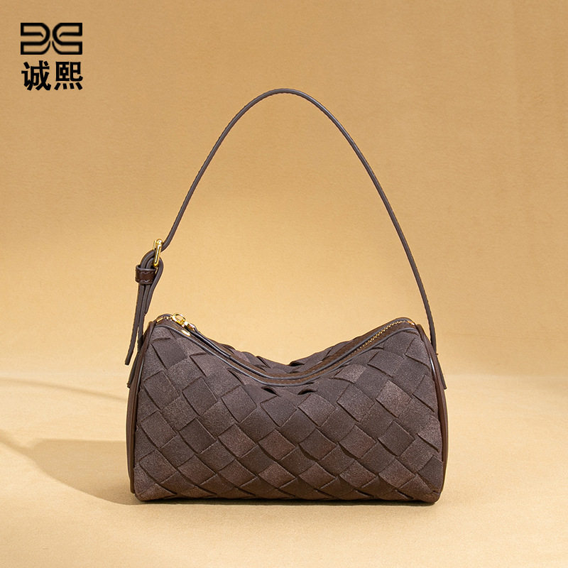 新品磨砂皮手工编织包轻奢小众单肩腋下包手提百搭潮流斜挎枕头包,箱包皮具/热销女包/男包,单肩包,淘宝优惠券,粉丝福利购,淘宝优惠卷