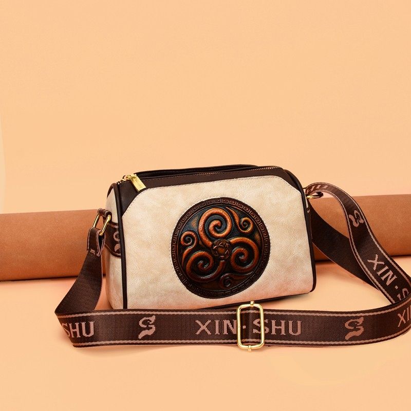 单肩包跨境中年女士简约外出斜挎包休闲百搭通勤质感欧美风包包,箱包皮具/热销女包/男包,单肩包,淘宝优惠券,粉丝福利购,淘宝优惠卷