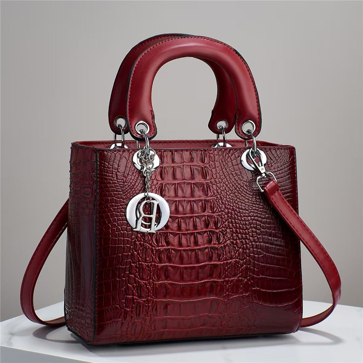 质感气质戴妃包手提包2025夏季新款女包外贸单肩时尚斜挎包bags,箱包皮具/热销女包/男包,单肩包,淘宝优惠券,粉丝福利购,淘宝优惠卷