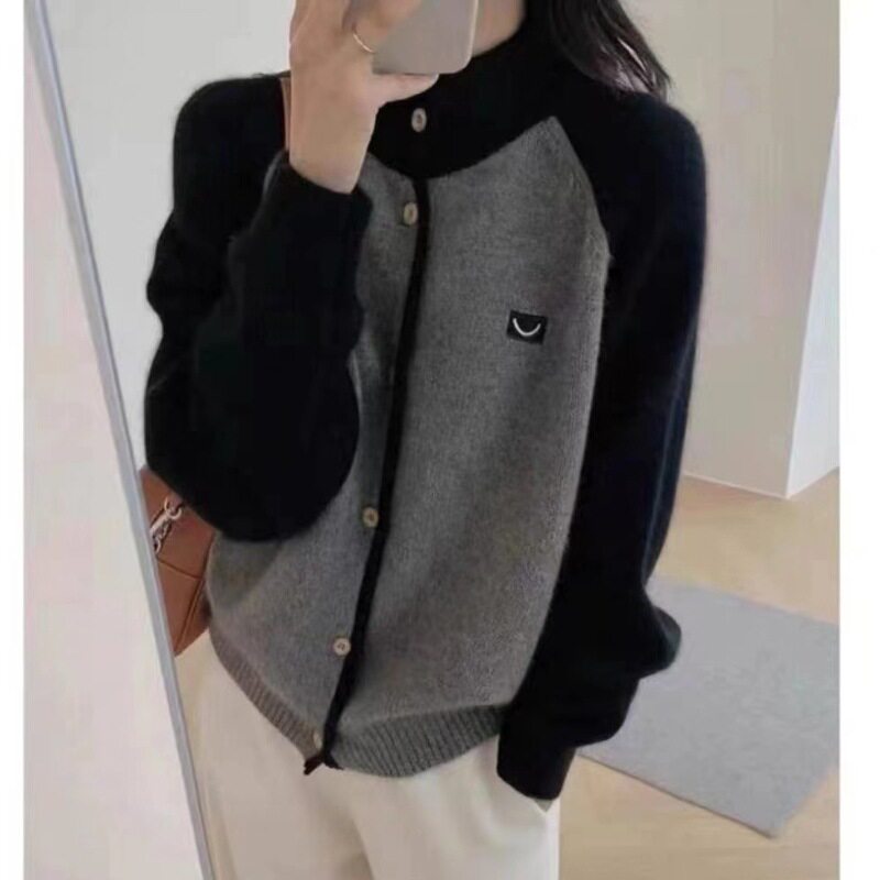 慵懒风撞色立领绵羊绒针织开衫秋冬新款设计感百搭软糯毛衣外套潮